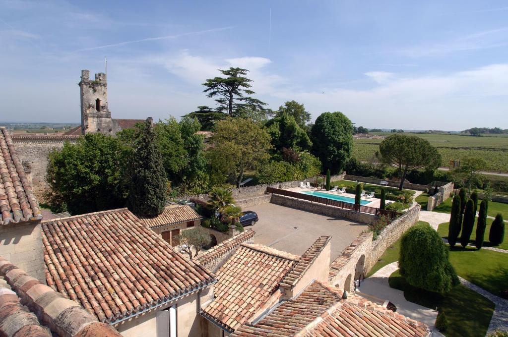 Hotel Au Logis Des Remparts Saint-Émilion Exterior foto